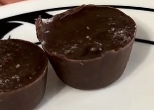 Dairy Free Chocolate Fat Bombs
