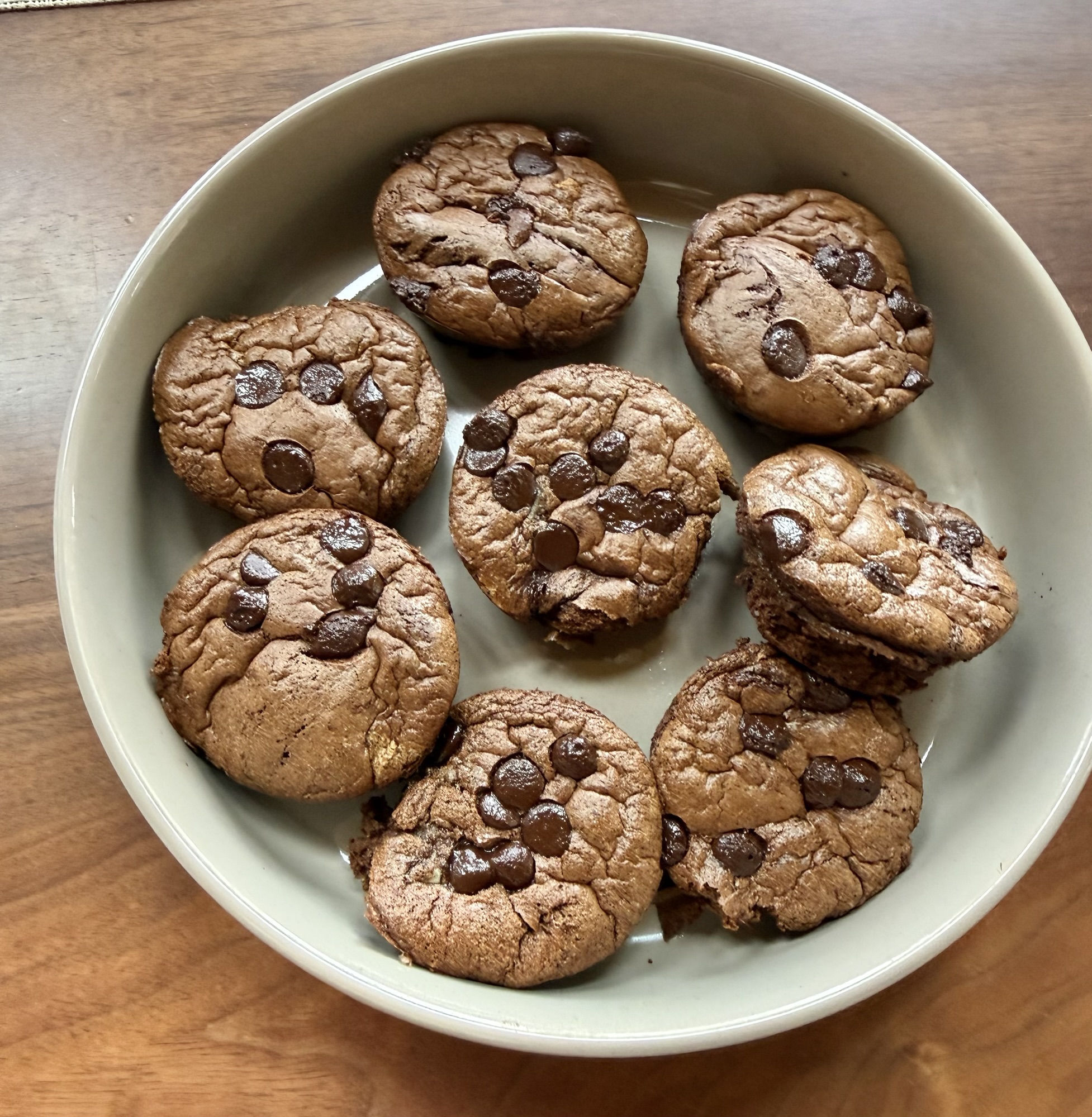 Two Ingredient Chocolate Muffins (no protein powder)